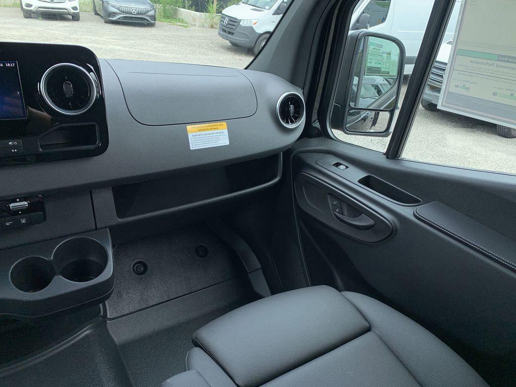 new 2025 Mercedes-Benz Sprinter 2500 car, priced at $86,845