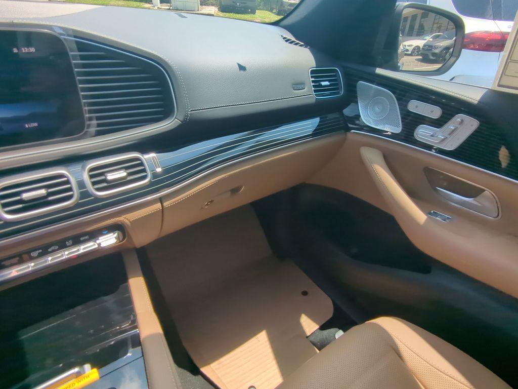 new 2025 Mercedes-Benz GLE 350 car