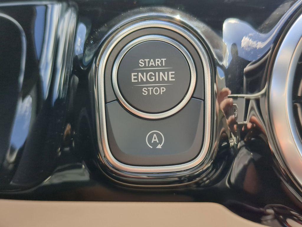 new 2026 Mercedes-Benz GLA 250 car