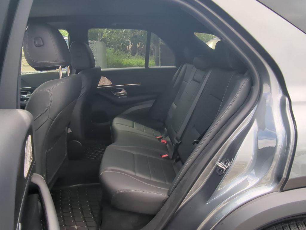 new 2025 Mercedes-Benz GLE 450e car