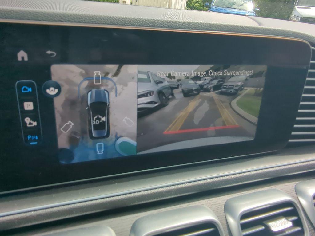 new 2025 Mercedes-Benz GLE 450e car