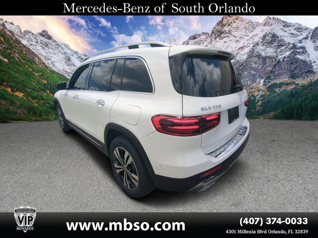 new 2025 Mercedes-Benz GLB 250 car