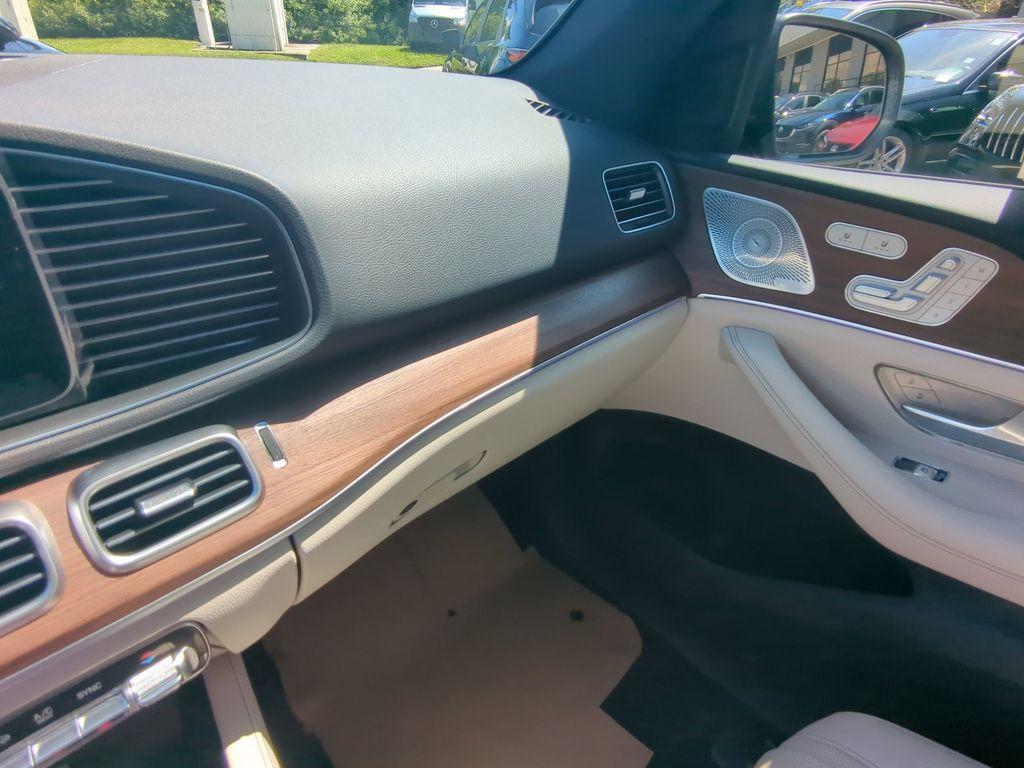 new 2026 Mercedes-Benz GLE 450 car
