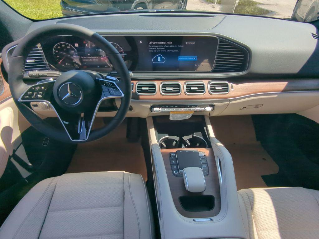 new 2026 Mercedes-Benz GLE 450 car