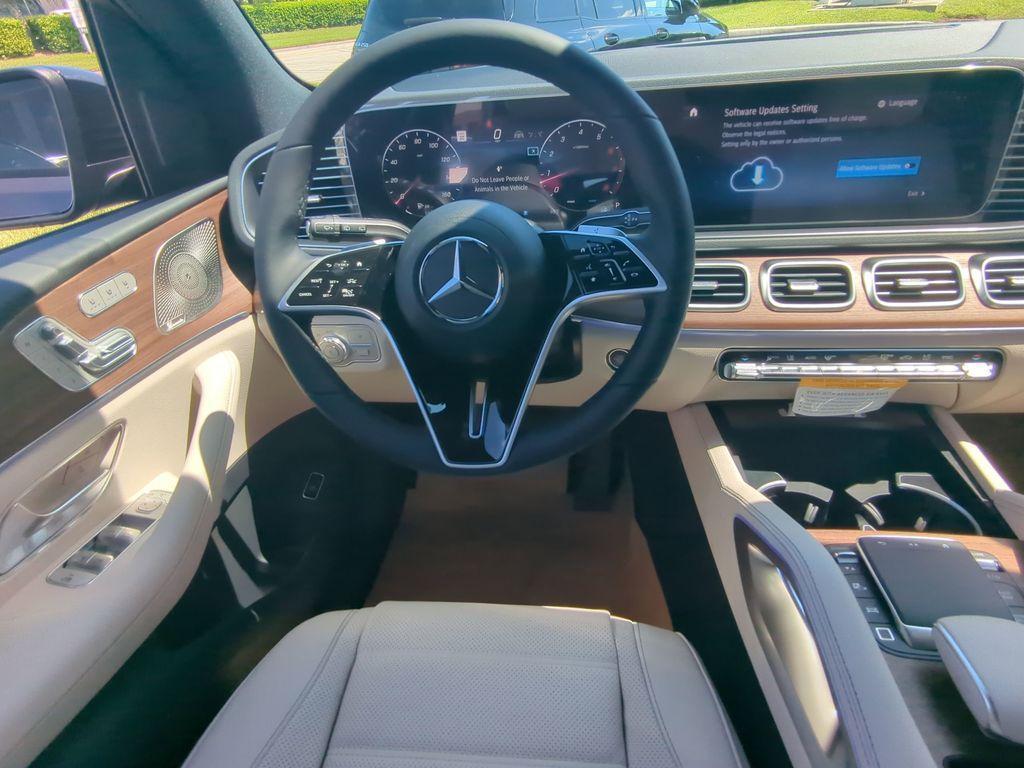 new 2026 Mercedes-Benz GLE 450 car
