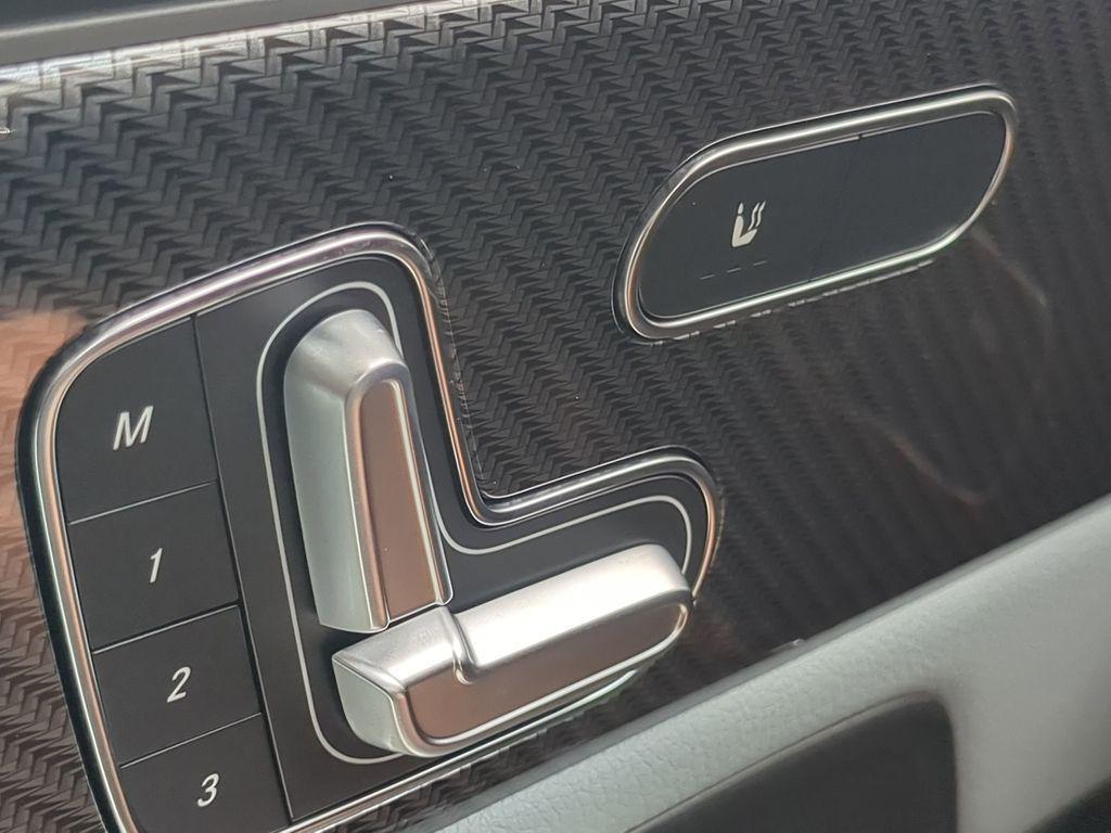 new 2025 Mercedes-Benz AMG GLA 35 car