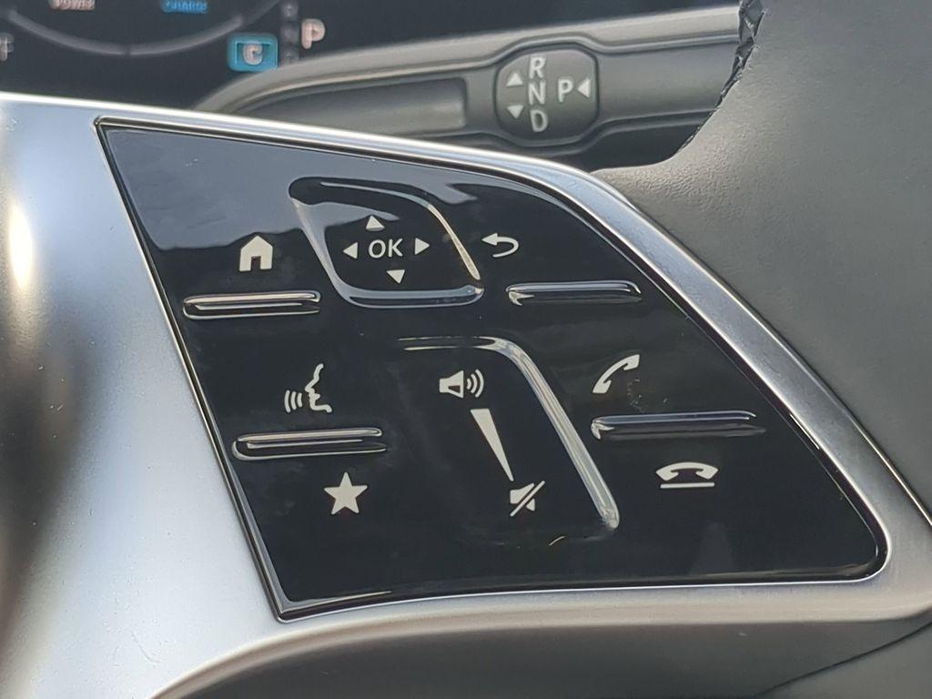 new 2025 Mercedes-Benz GLA 250 car