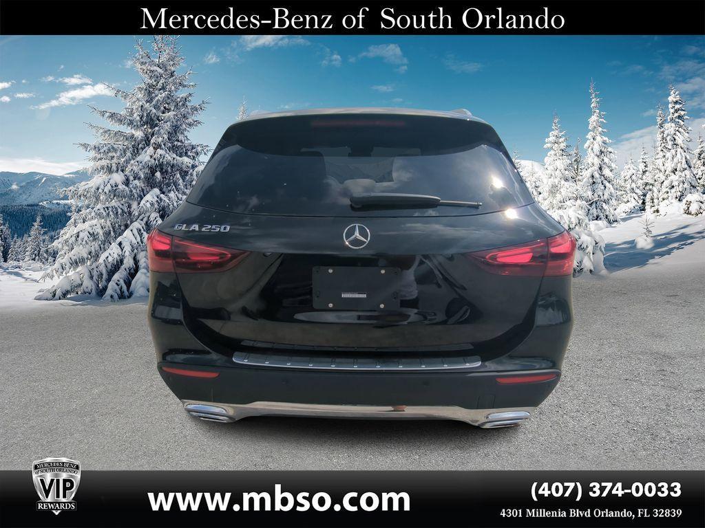 new 2025 Mercedes-Benz GLA 250 car