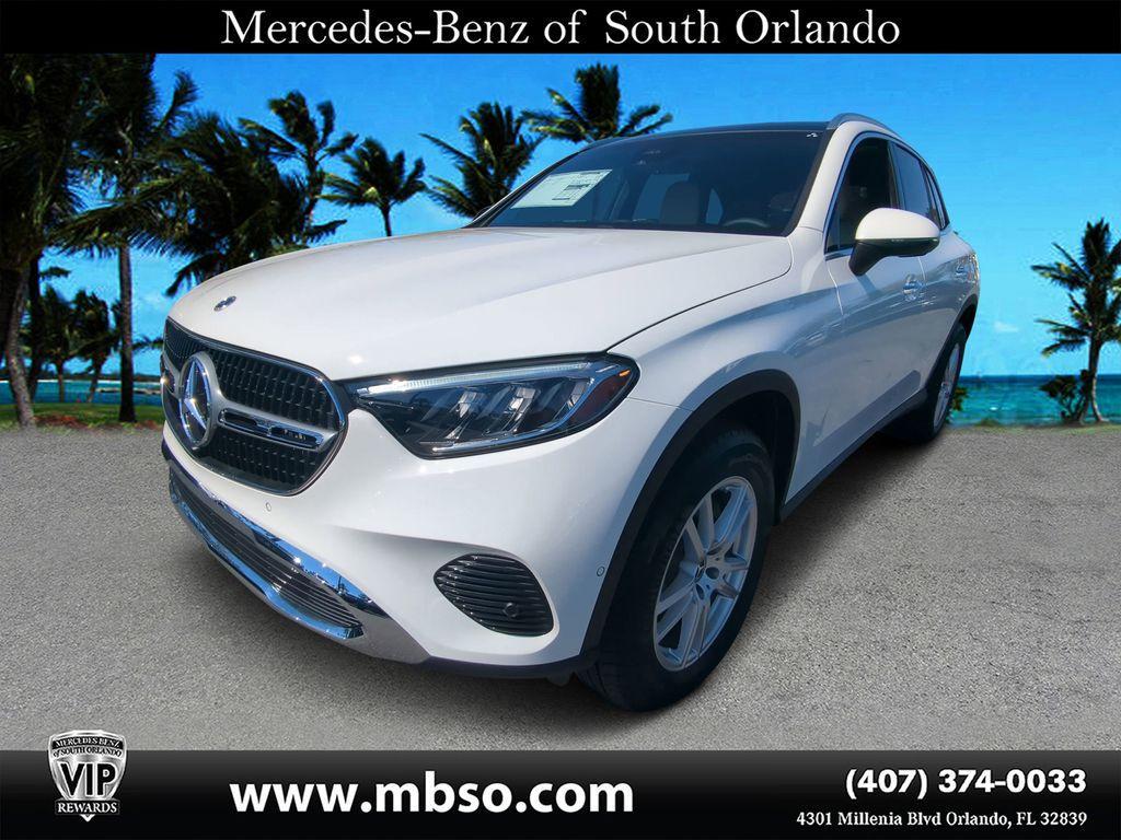 new 2025 Mercedes-Benz GLC 300 car