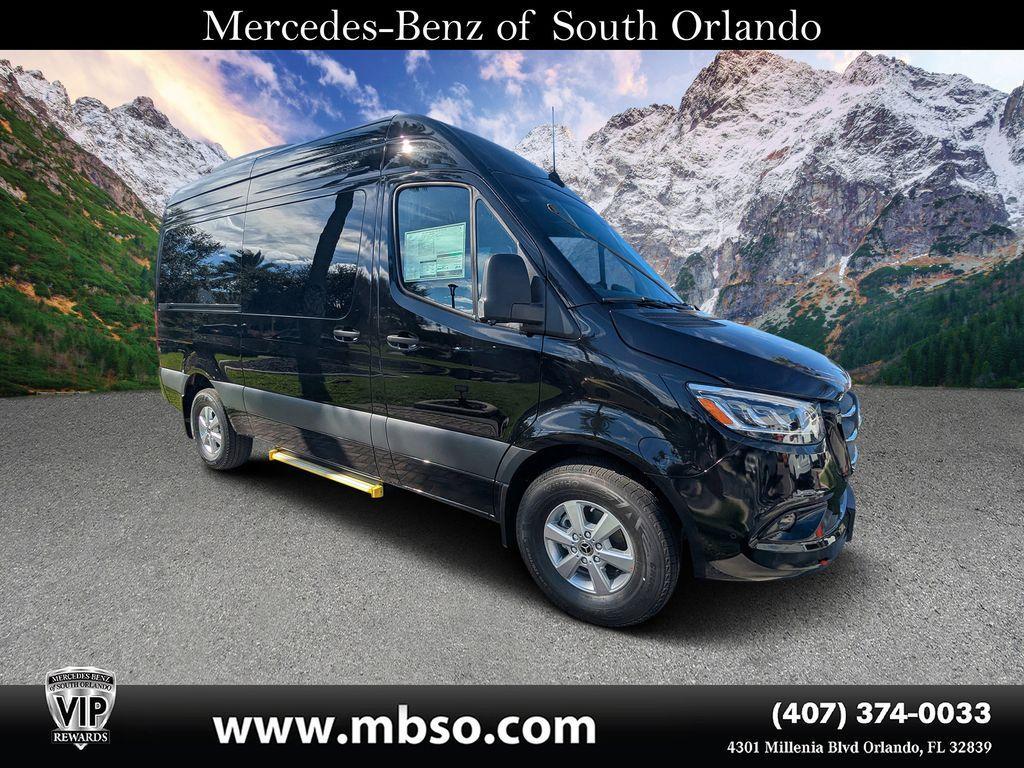 new 2025 Mercedes-Benz Sprinter 2500 car