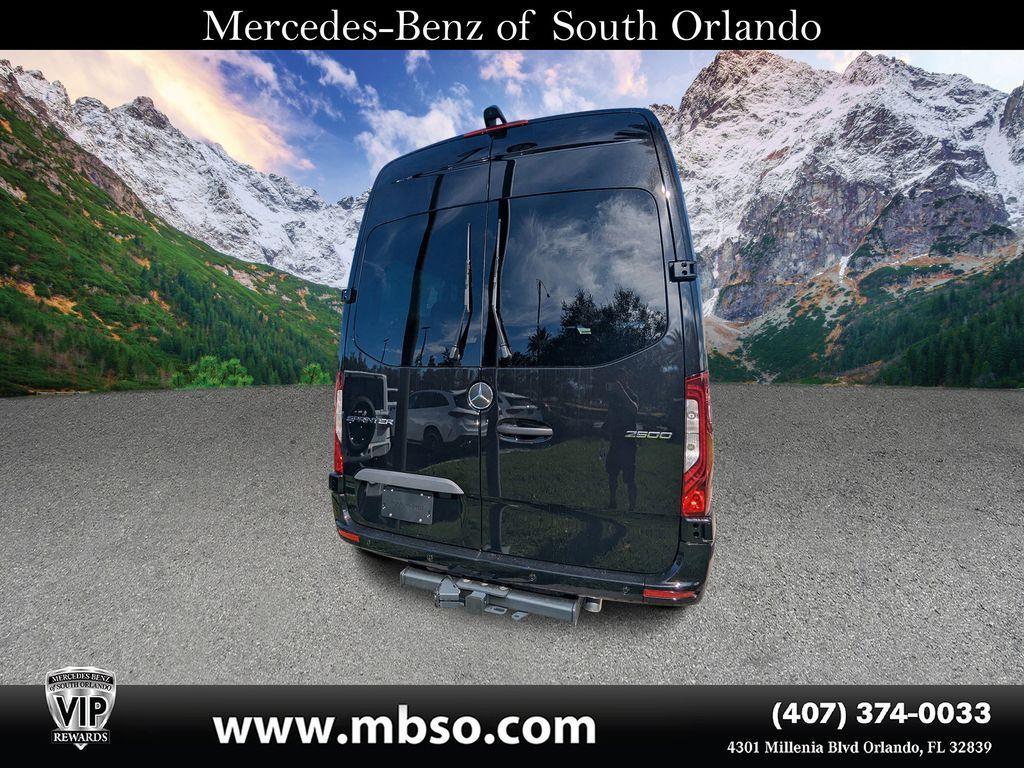 new 2025 Mercedes-Benz Sprinter 2500 car