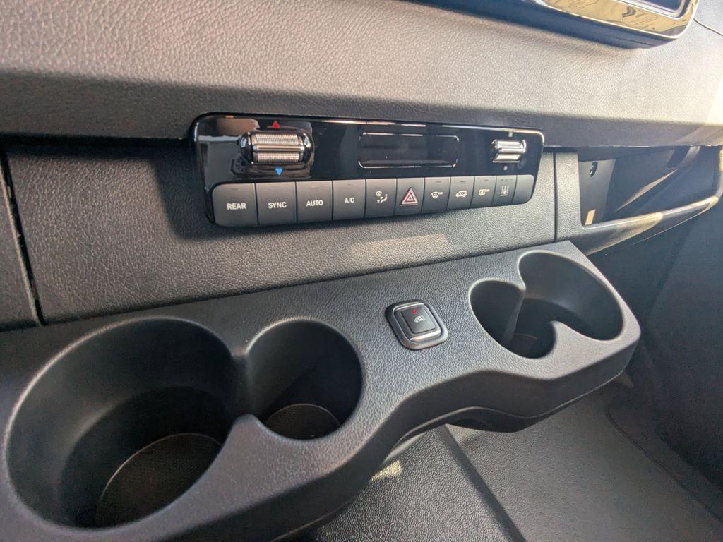 new 2025 Mercedes-Benz Sprinter 2500 car