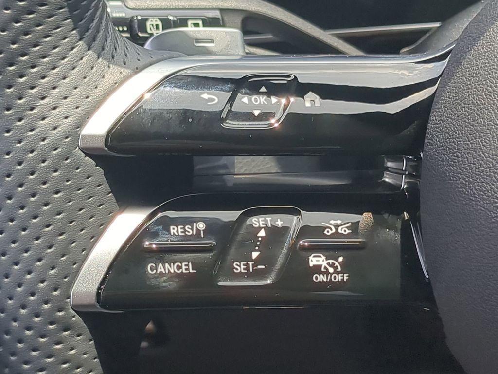 used 2025 Mercedes-Benz GLC 350e car, priced at $68,860