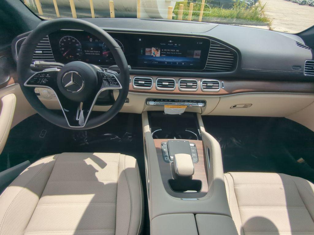 new 2026 Mercedes-Benz GLE 450 car