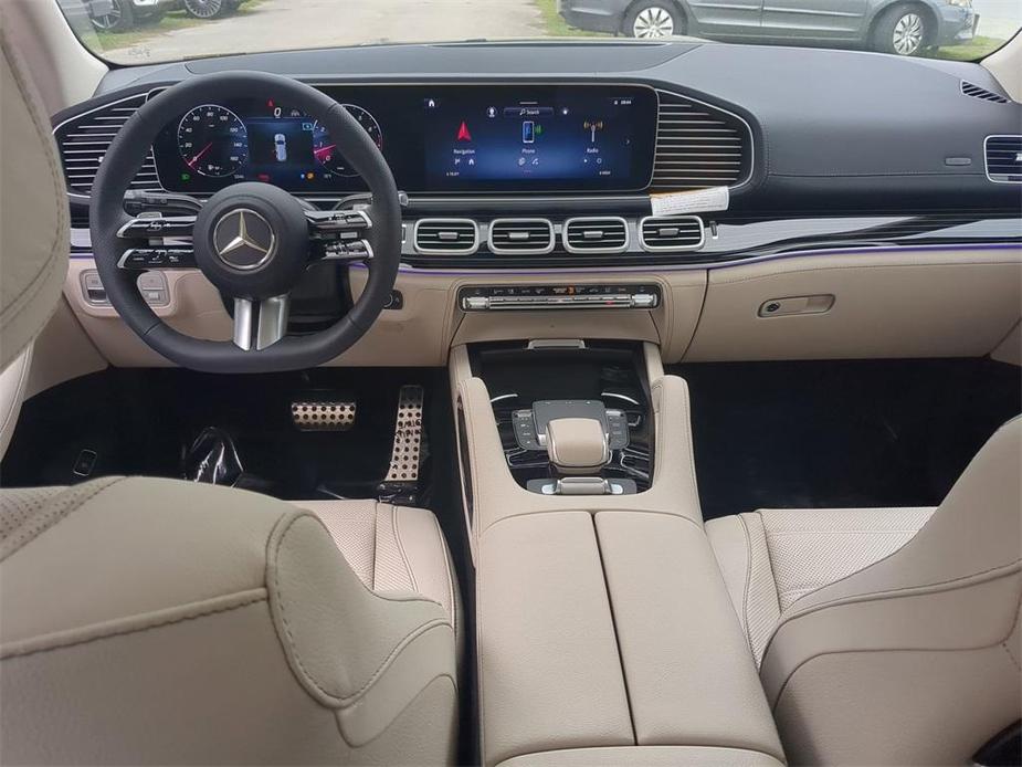 new 2024 Mercedes-Benz GLS 580 car, priced at $117,915