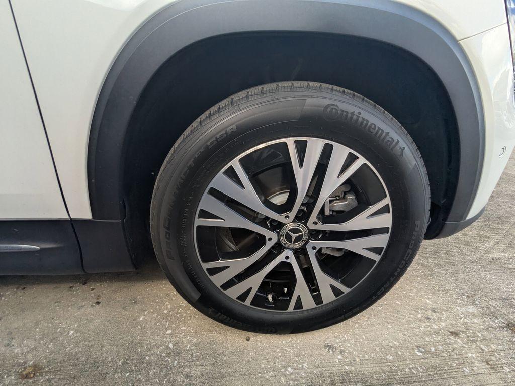 used 2024 Mercedes-Benz GLB 250 car, priced at $38,999