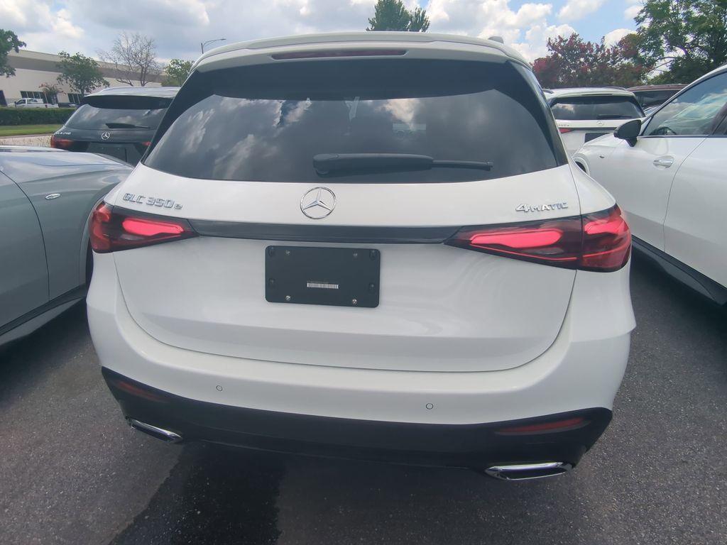 new 2025 Mercedes-Benz GLC 350e car