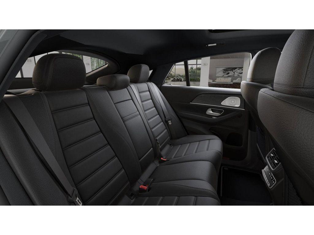 new 2026 Mercedes-Benz GLE 450 car