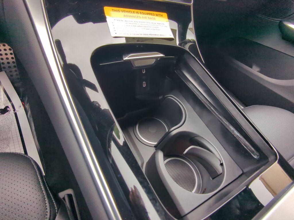 used 2025 Mercedes-Benz GLC 350e car, priced at $63,800