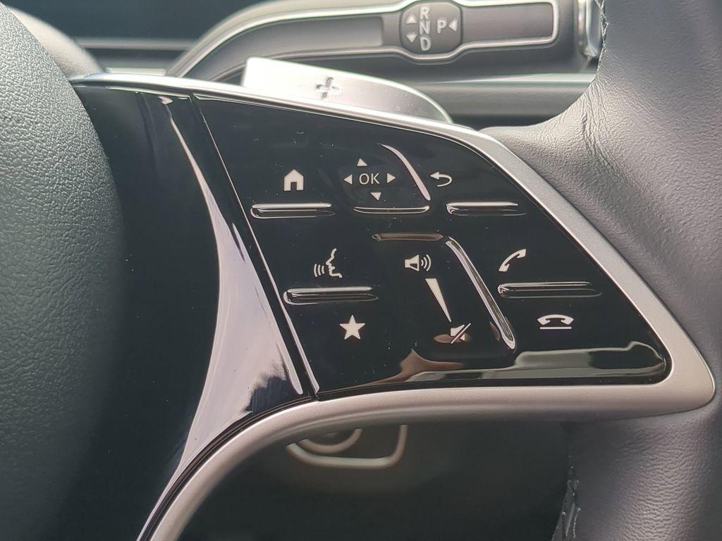 new 2025 Mercedes-Benz GLE 450e car