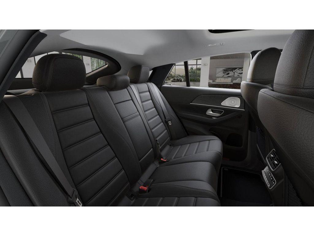 new 2026 Mercedes-Benz GLE 450 car