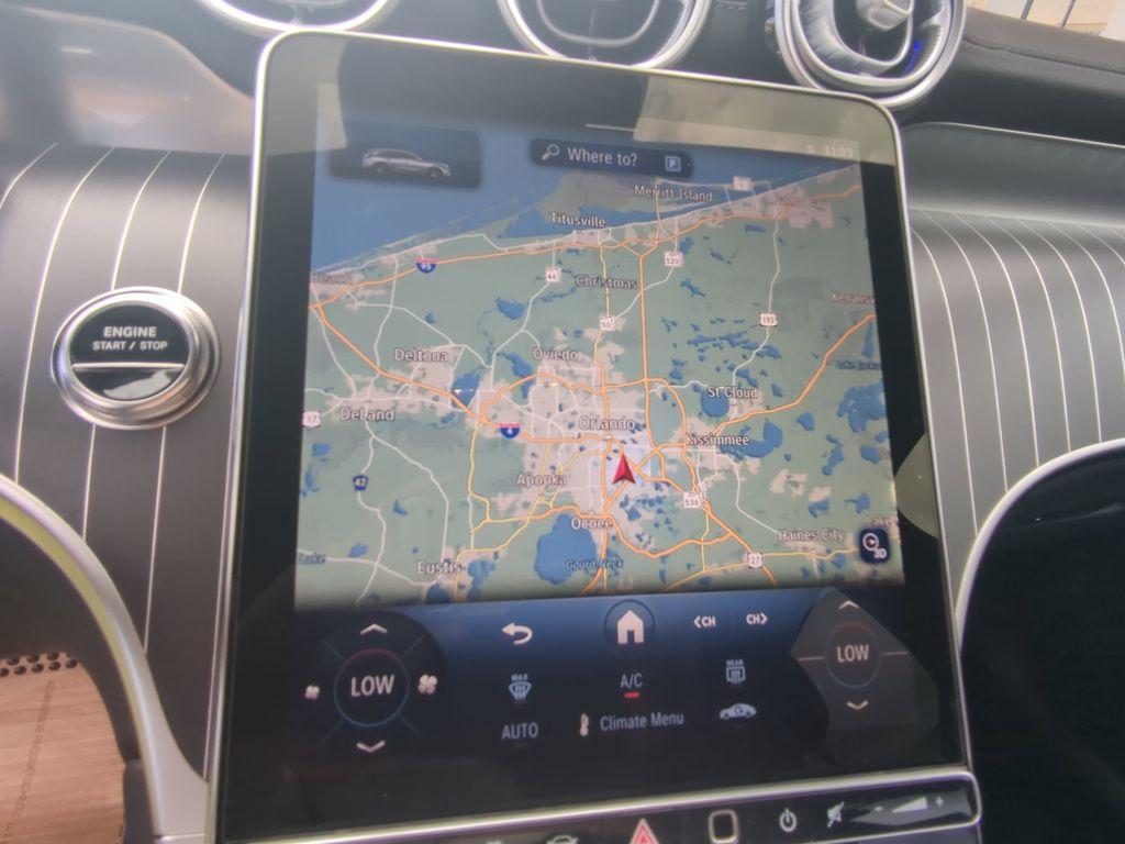 new 2025 Mercedes-Benz GLC 350e car