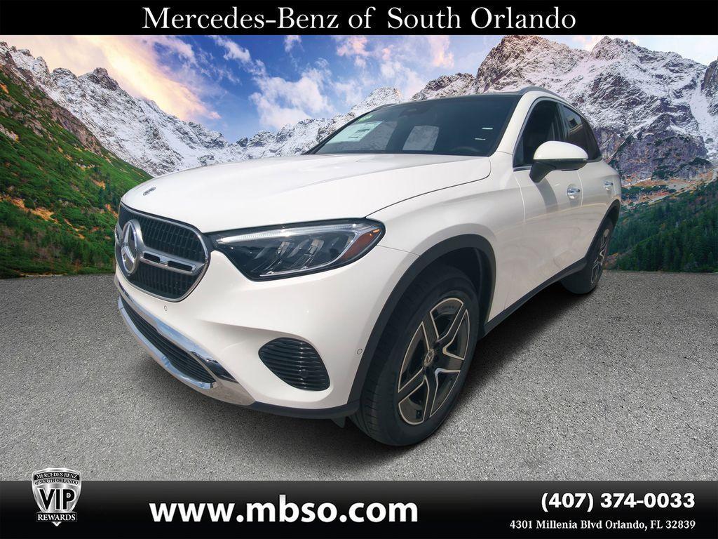 new 2026 Mercedes-Benz GLC 300 car