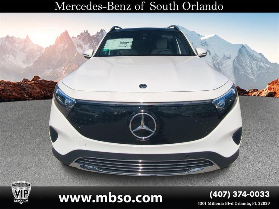 new 2024 Mercedes-Benz EQB 300 car, priced at $61,040