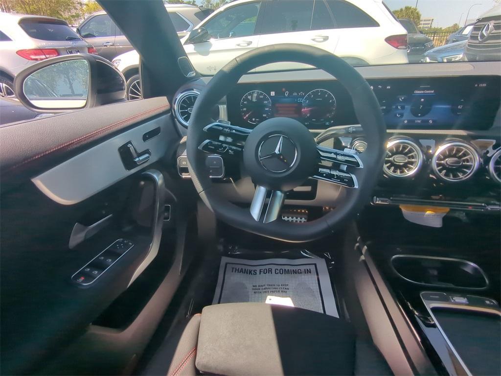 new 2025 Mercedes-Benz CLA 250 car