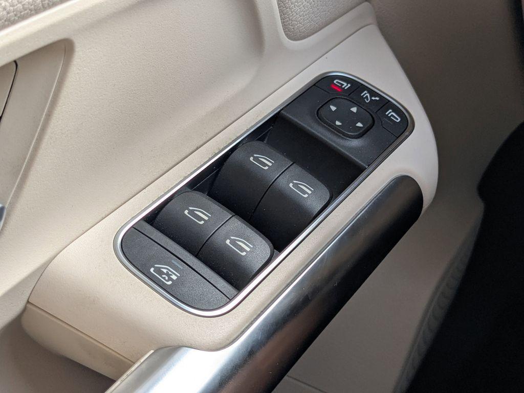 used 2023 Mercedes-Benz GLA 250 car, priced at $31,997