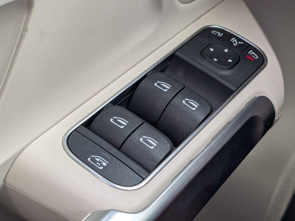 used 2025 Mercedes-Benz GLB 250 car, priced at $46,645