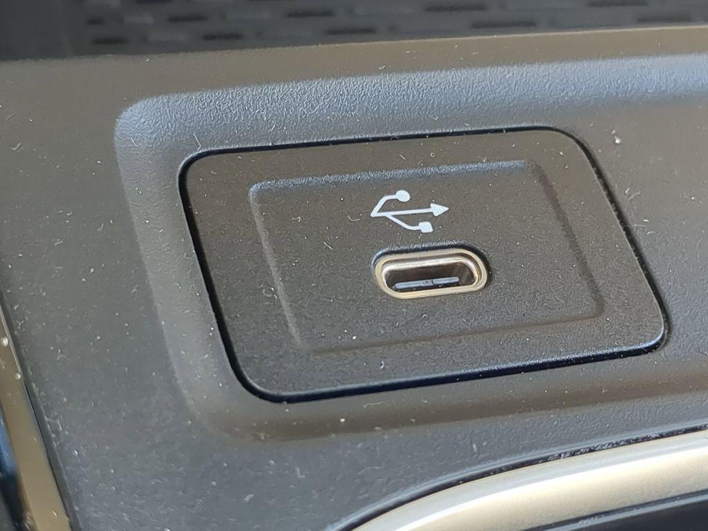 used 2025 Mercedes-Benz GLB 250 car, priced at $50,899
