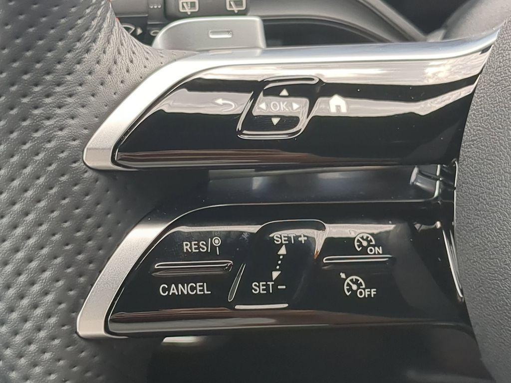 used 2025 Mercedes-Benz GLA 250 car, priced at $50,999