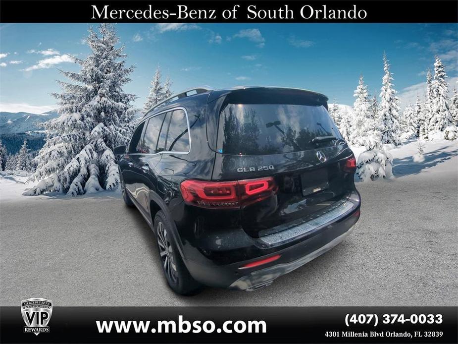 used 2022 Mercedes-Benz GLB 250 car, priced at $28,499