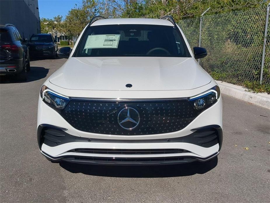 new 2024 Mercedes-Benz EQB 250 car, priced at $61,495