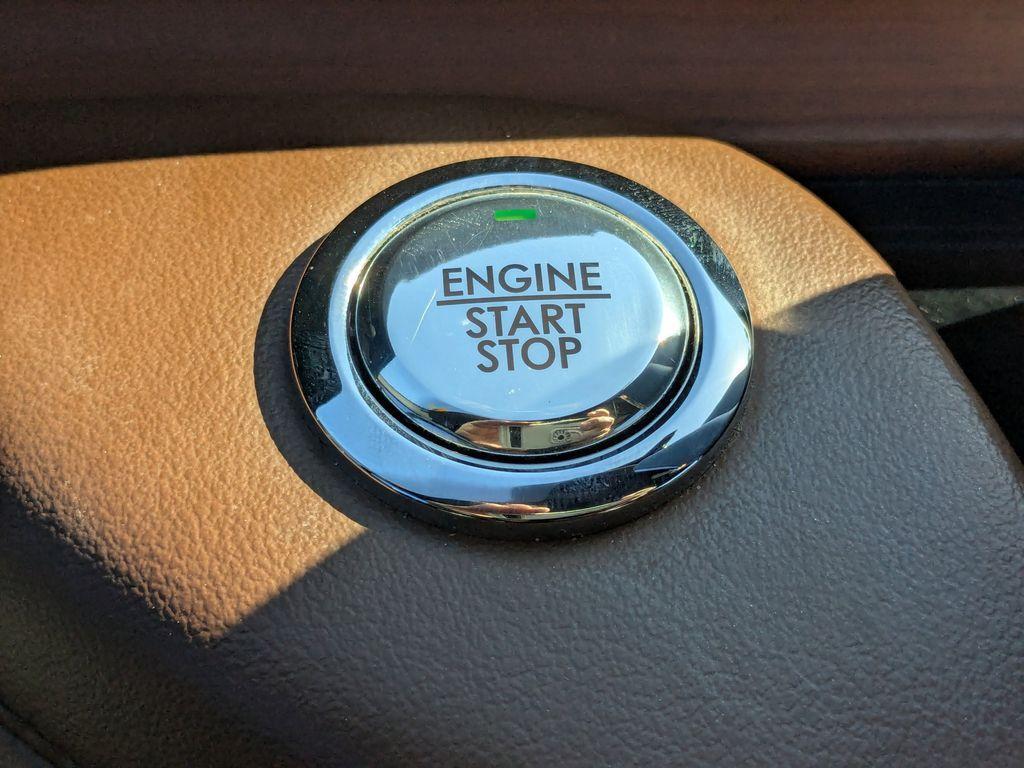 used 2021 Lincoln Aviator car, priced at $28,999