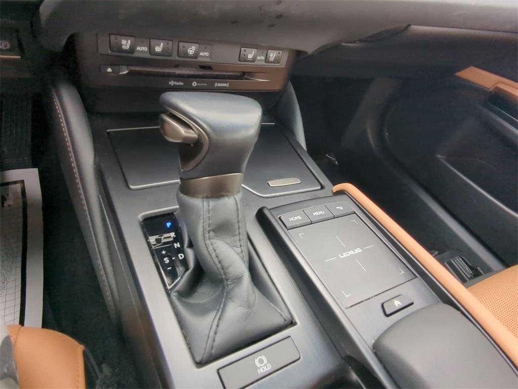 used 2022 Lexus ES 350 car, priced at $30,999