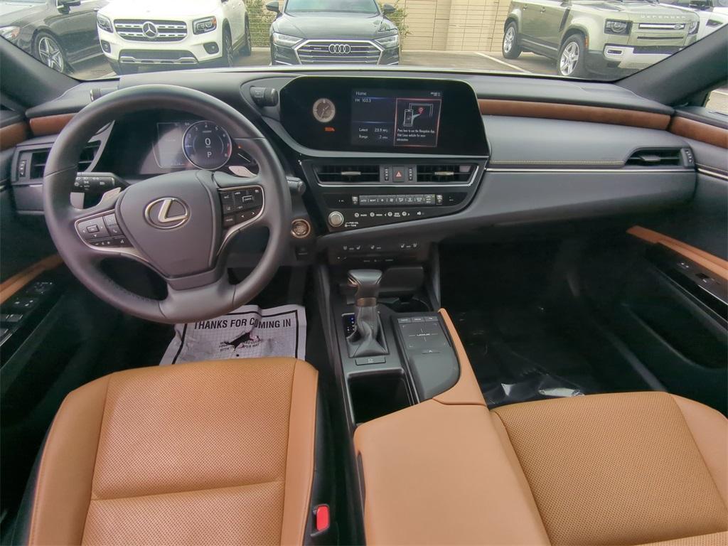 used 2022 Lexus ES 350 car, priced at $30,999