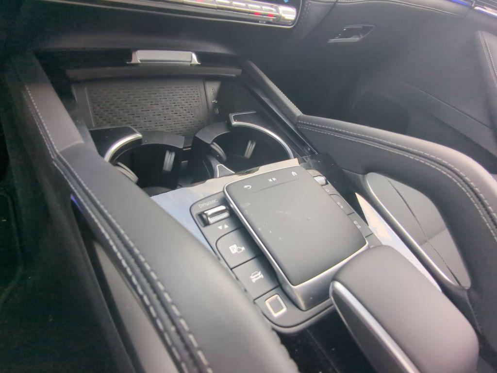 new 2025 Mercedes-Benz GLS 450 car