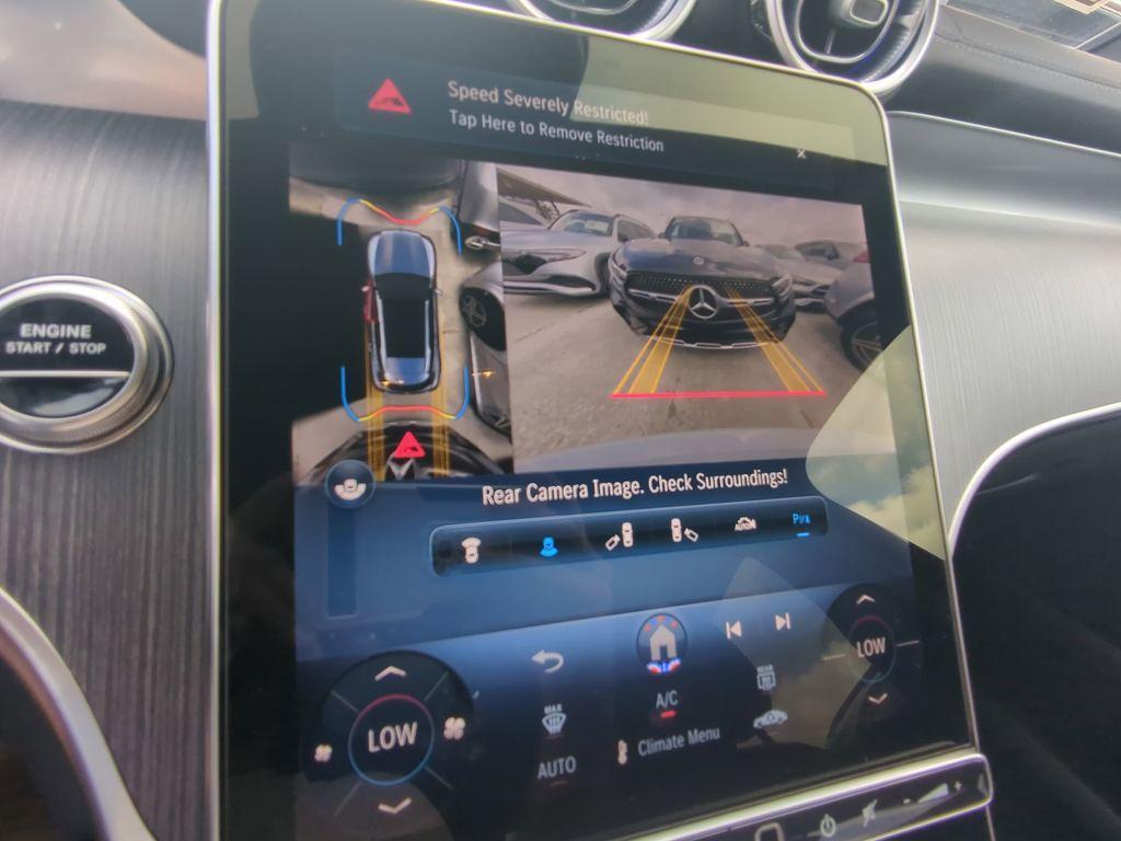 new 2025 Mercedes-Benz GLC 350e car