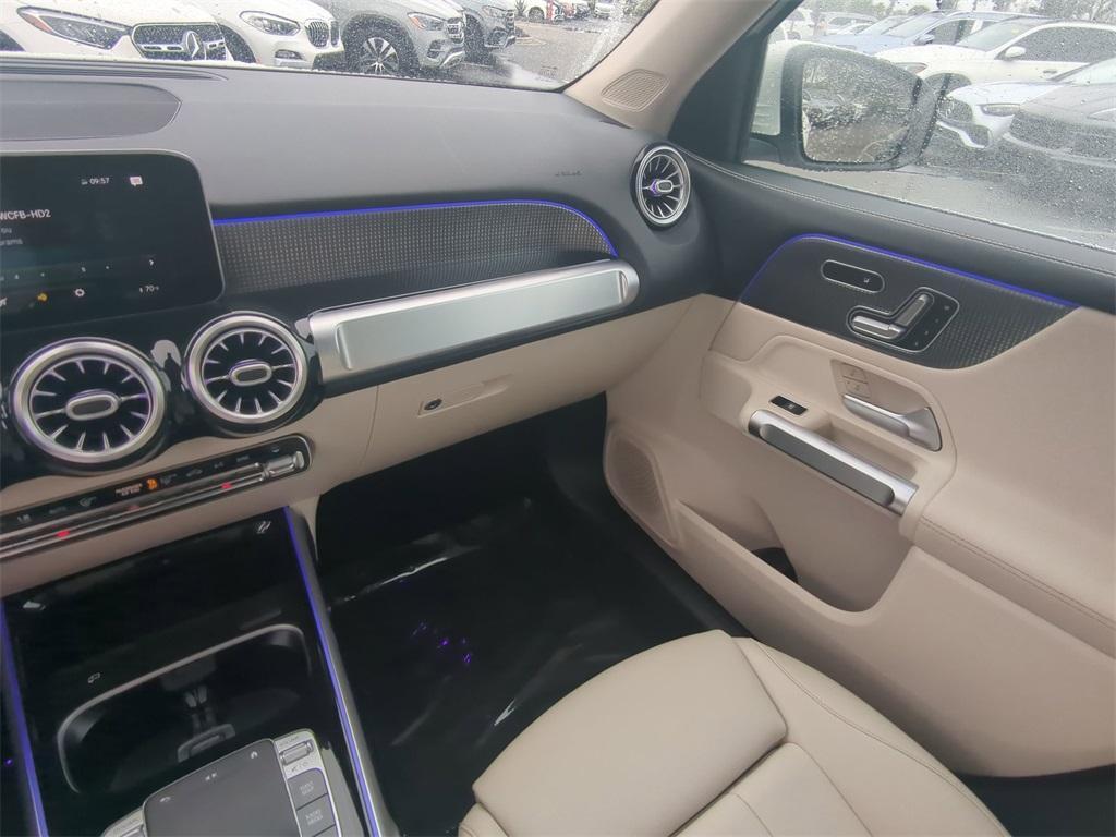 used 2020 Mercedes-Benz GLB 250 car, priced at $28,699