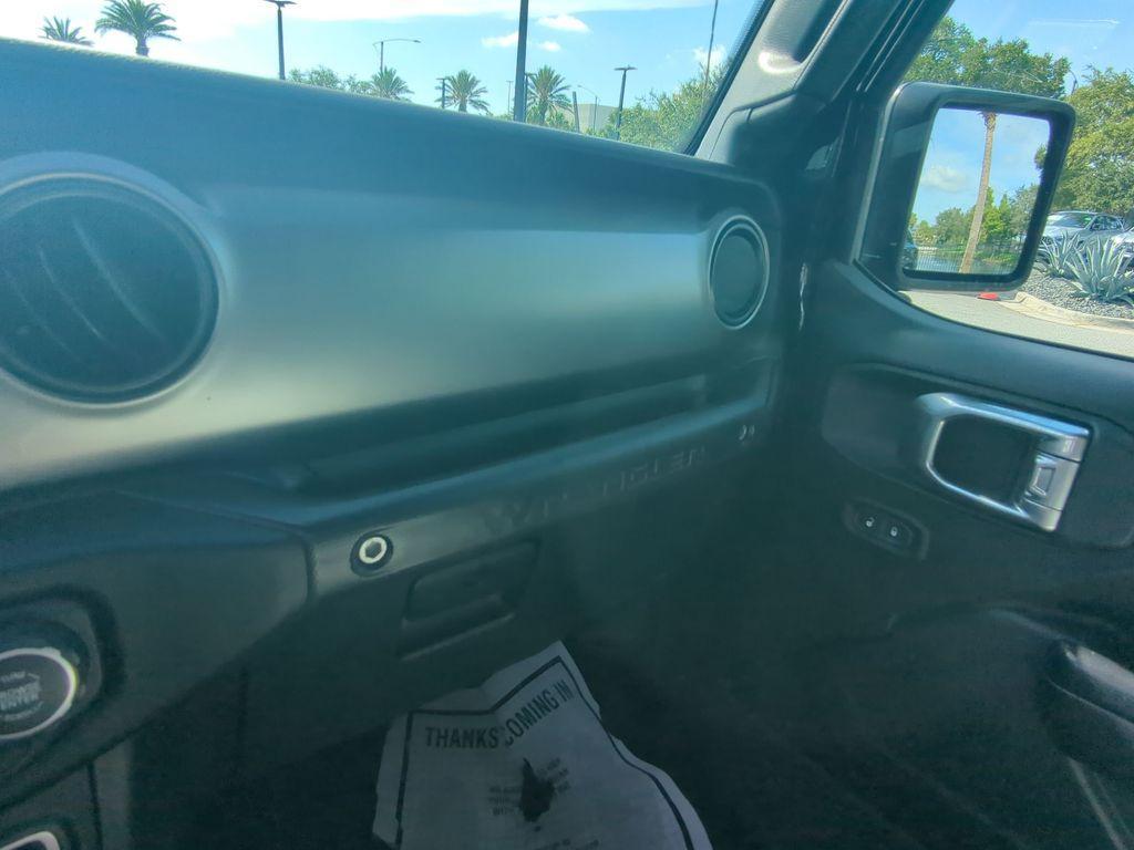 used 2021 Jeep Wrangler Unlimited car, priced at $28,999