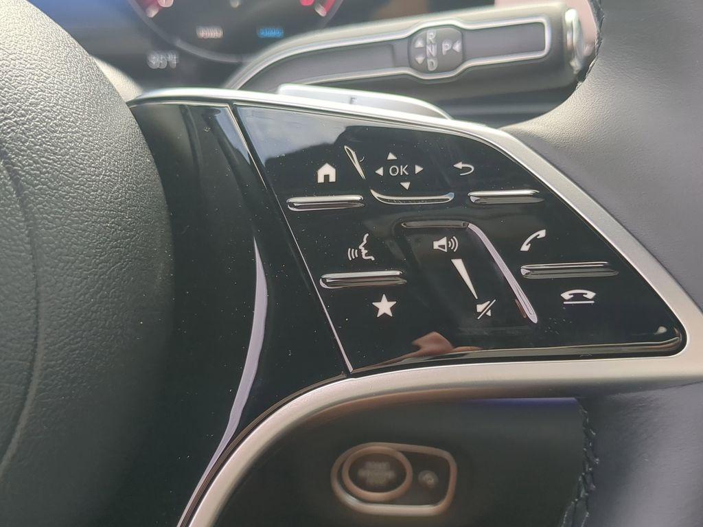 new 2025 Mercedes-Benz GLE 450 car