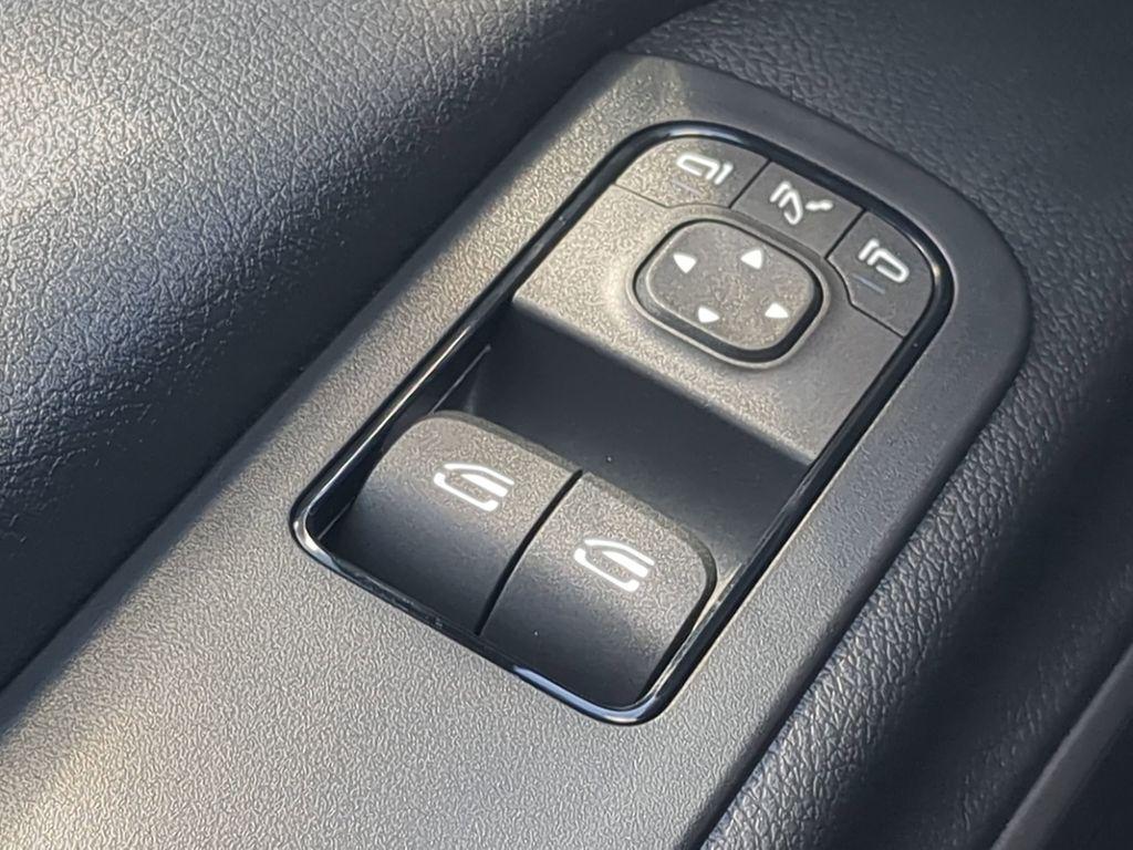 new 2026 Mercedes-Benz Sprinter 2500 car