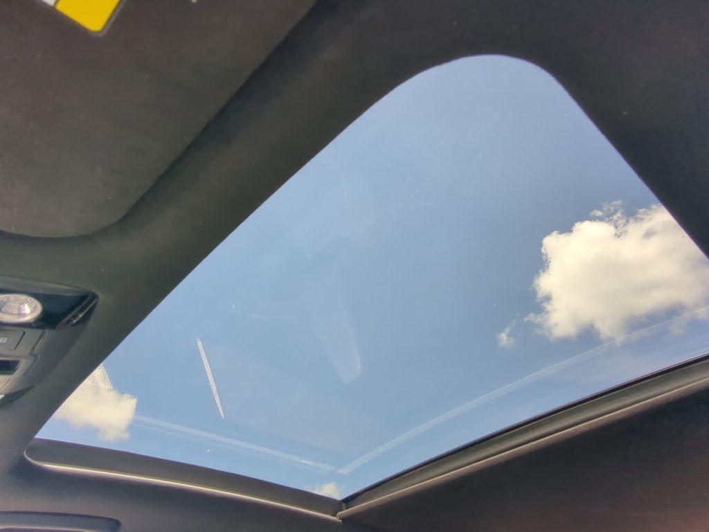 used 2025 Kia Sorento Hybrid car, priced at $37,194