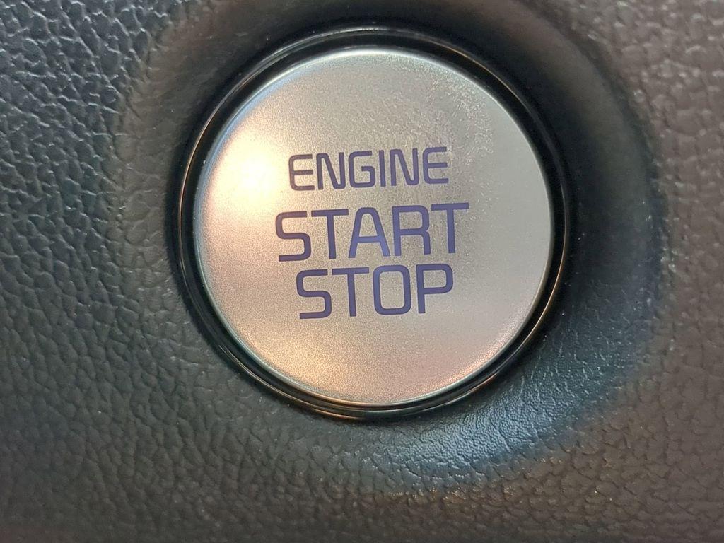 used 2025 Kia Sorento Hybrid car, priced at $37,194