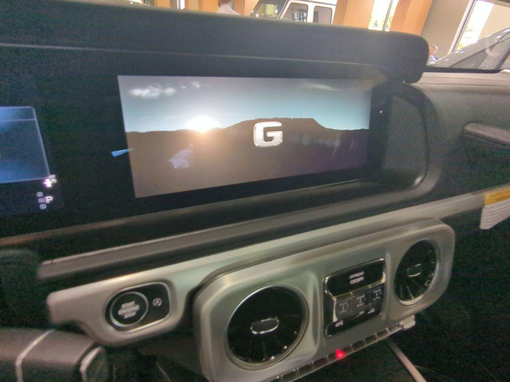 new 2025 Mercedes-Benz G-Class car