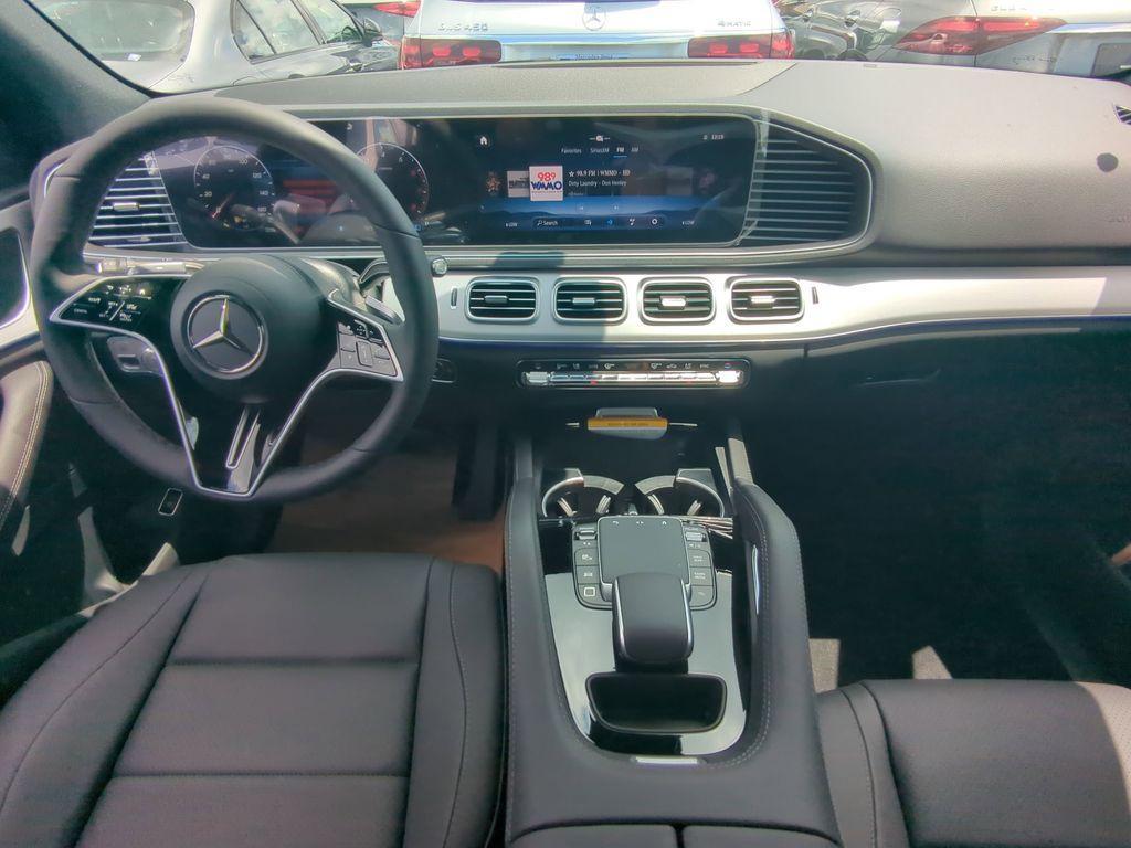 new 2025 Mercedes-Benz GLE 450 car