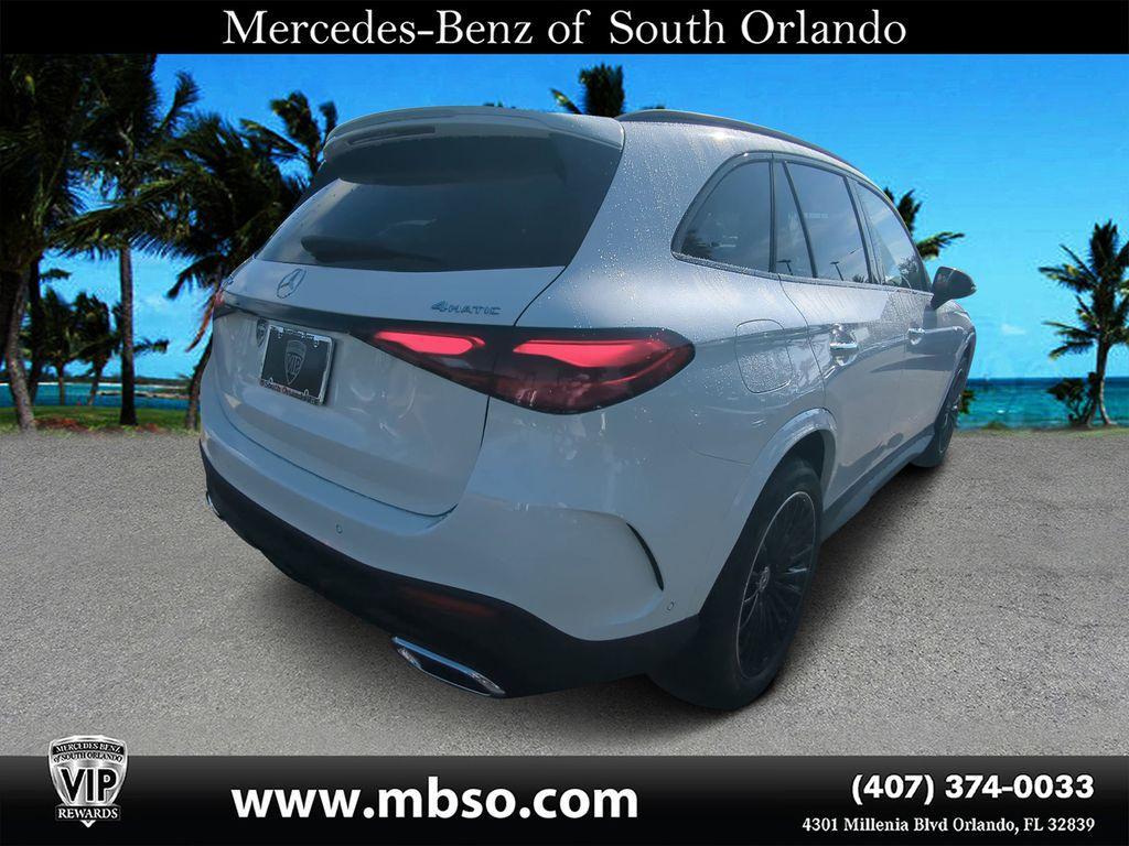 new 2025 Mercedes-Benz GLC 350e car