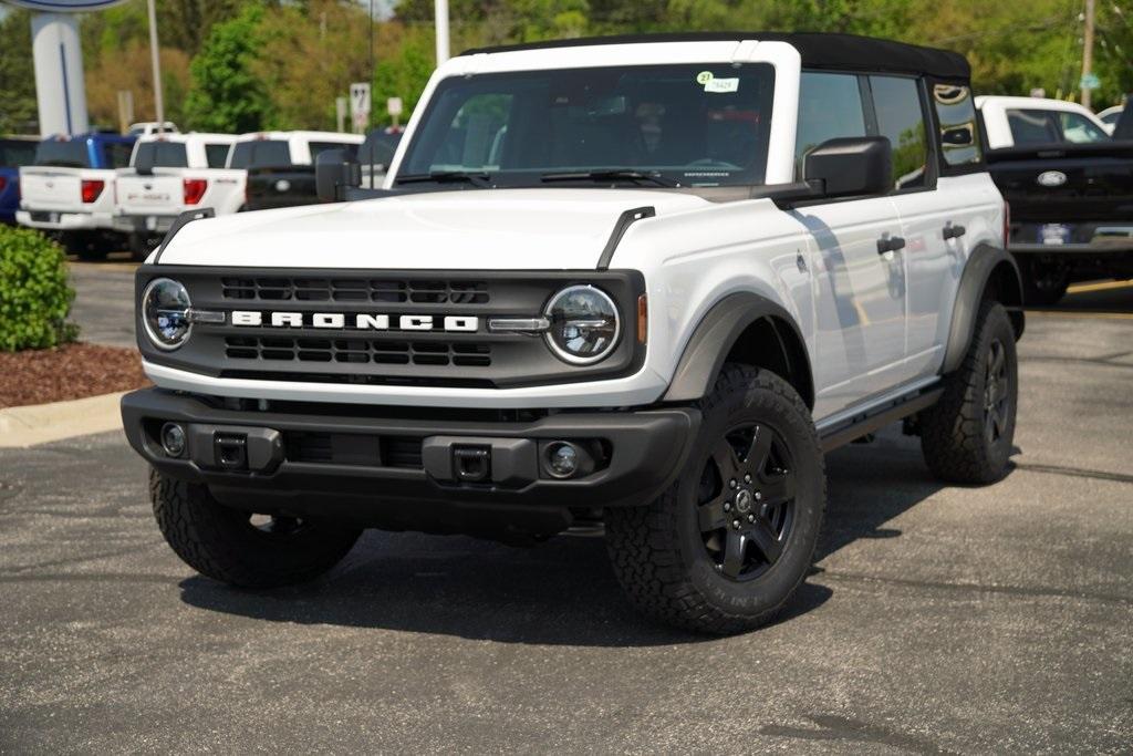 new 2024 Ford Bronco car, priced at $47,331